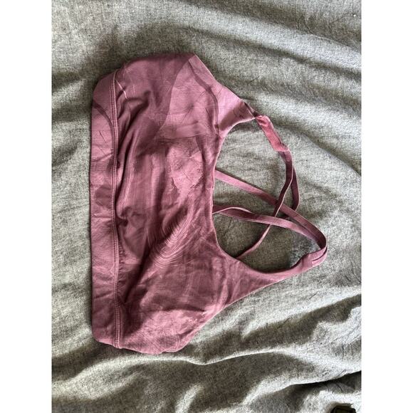 Lululemon Sports Bra Size 10 Pink Strappy Back Medium Support Athletic Yoga Top - Picture 1 of 2